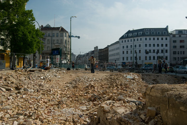 Brunnenstrasse 1-2, Berlin
